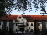 Grad Fužine v zgodnjem jutru (digitalna fotografija)